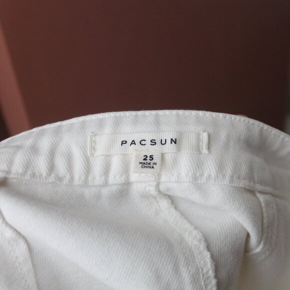 NWT Pacsun White Denim Wrap Skirt Asymmetric w waist buckle and frayed hem. - Picture 5 of 5